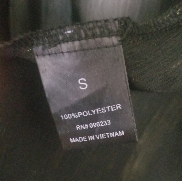 NWT Pacsun Kirra Cold Shoulder Button-down Blouse - Picture 4 of 8